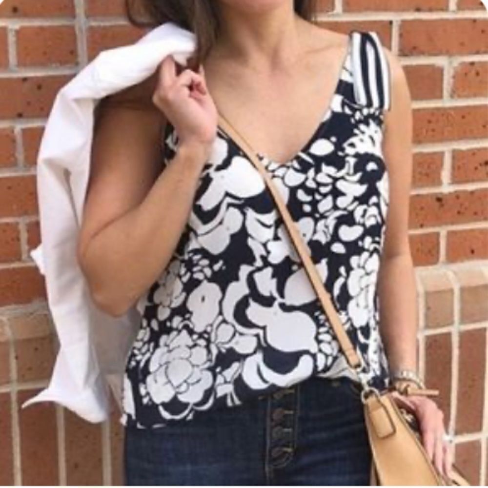 CABi shoulder tie top tank style# 5731âbubble floral striped Size XS